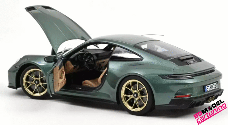 1:18 Porsche 911 GT3 Touring Package – 2021 – Groen Metallic – Bild 6