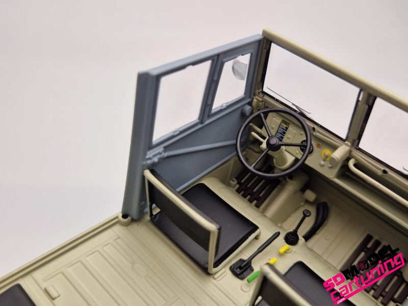 1:18 Steyr-Puch Haflinger 4x4 Beige / Grijs - immagine 9