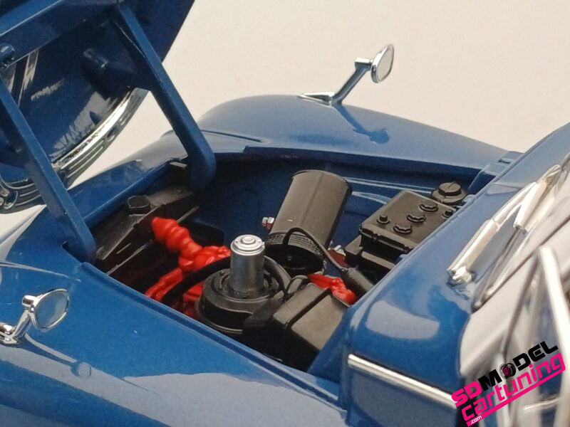 1:18 Volvo PV445 Duett - Blauw - immagine 10