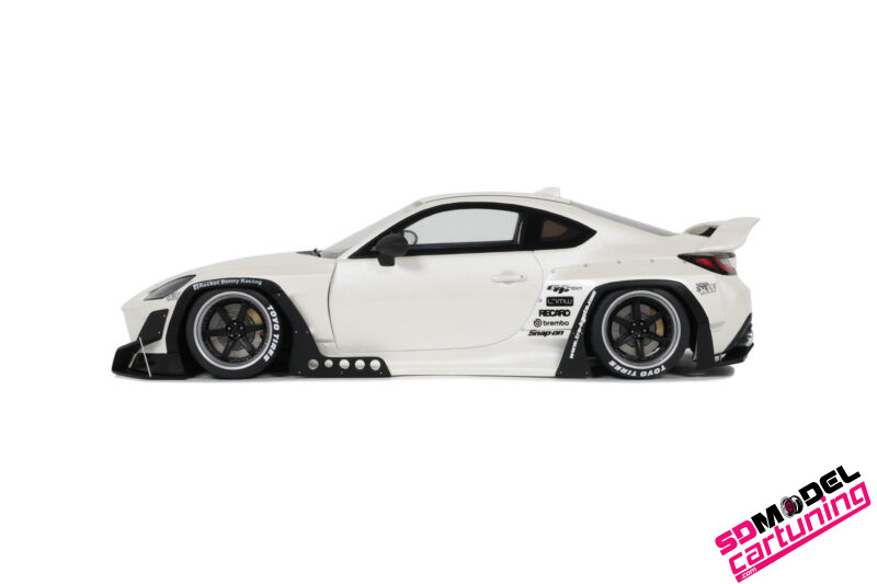 1:18 Toyota GR86 Pandem - 2023 - Crystal white – Bild 5