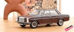 1:18 Mercedes Benz 200 - 1968 - Dark red brown