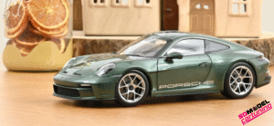 1:18 Porsche 911 S/T - 2023 - Verde malaquita metalizado