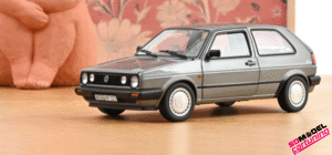 1:18 Volkswagen Golf MKII Champion - 1989 - Grigio metallizzato