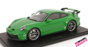 1:8 Porsche 911 992 GT3 - Verde - Estuche de lujo incluido