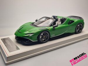 1:18 Ferrari SF90 Spider - Grün metallic