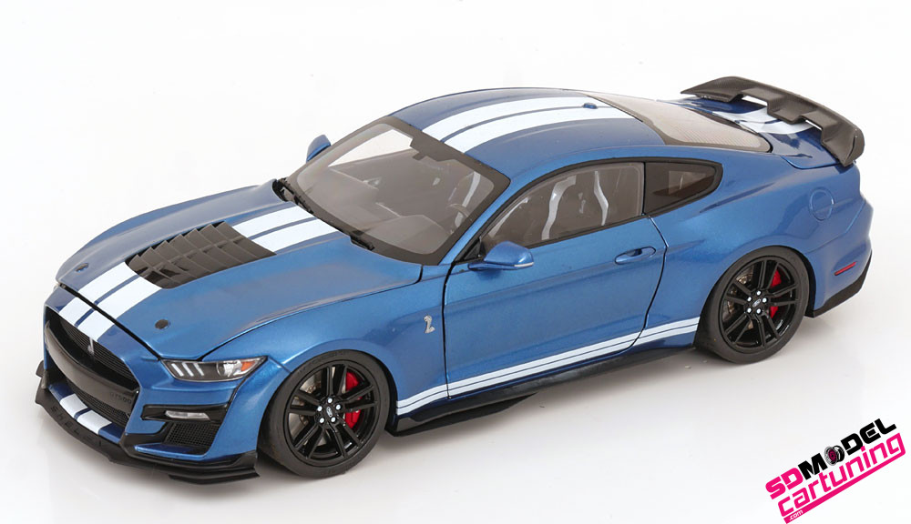 1:18 Ford Mustang Shelby - 2022 - Azul metalizado