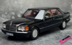 1:18 Mercedes-Benz 560 SEL -1991 - Negro