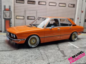 1:18 BMW 5 Series E12 520i - 1973 - met unieke BBS RS velgen
