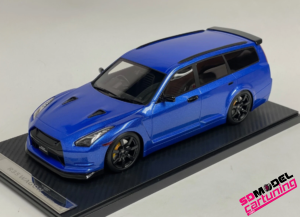 1:18 Nissan GT-R R35 Wagon - Blauw metallic