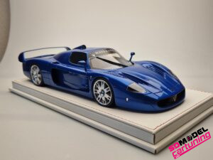 1:18 Maserati MC12 - Blauw metallic