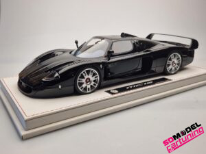 1:18 Maserati MC12 - Schwarz