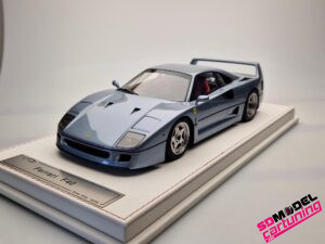 1:18 Ferrari F40 - 1987 - Zilvergrijs metallic