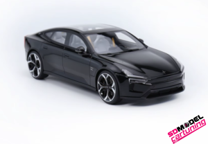 1:18 Polestar 5 - Negro