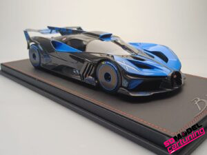 1:18 Bugatti Bolide - Blauw / Carbon