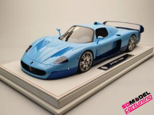 1:18 Maserati MC12 – Bay Blauw / Donker Blauw